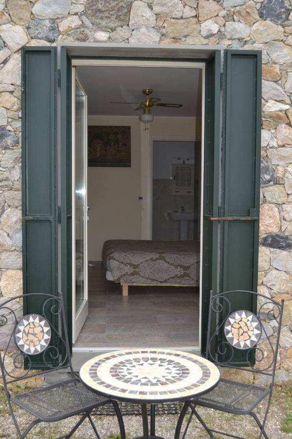 Joie De Vivre Bed and Breakfast Calice Ligure Εξωτερικό φωτογραφία